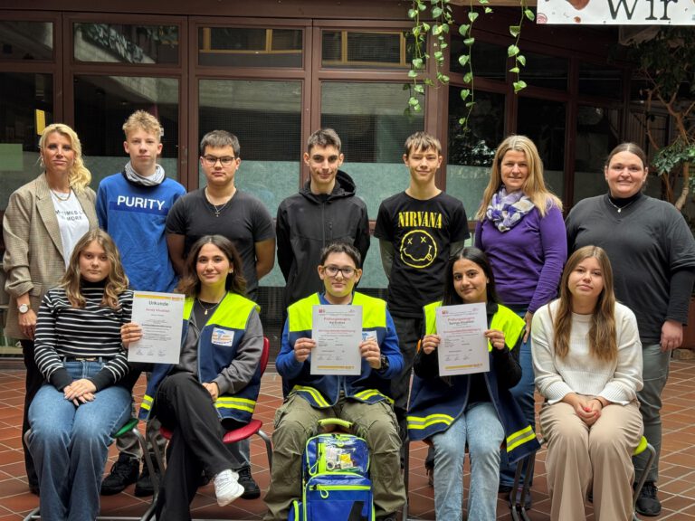 Neue Schulsanitäter verstärken das Team der Mittelschule Bad Windsheim